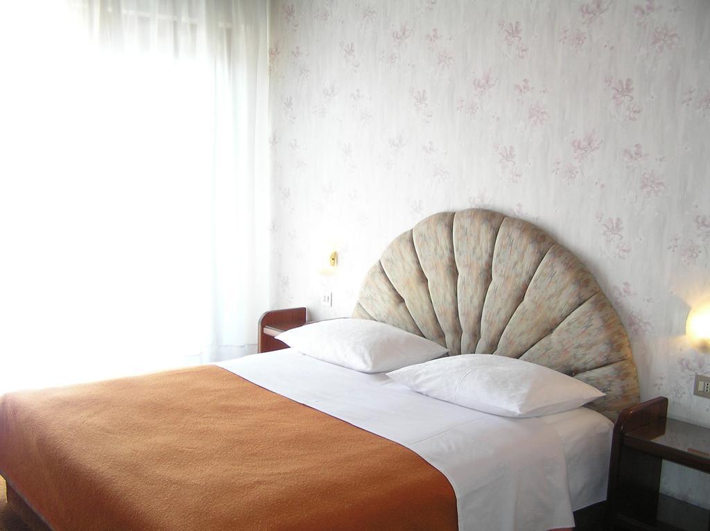 Guest House Lifestyle Holiday Opatija Phòng bức ảnh