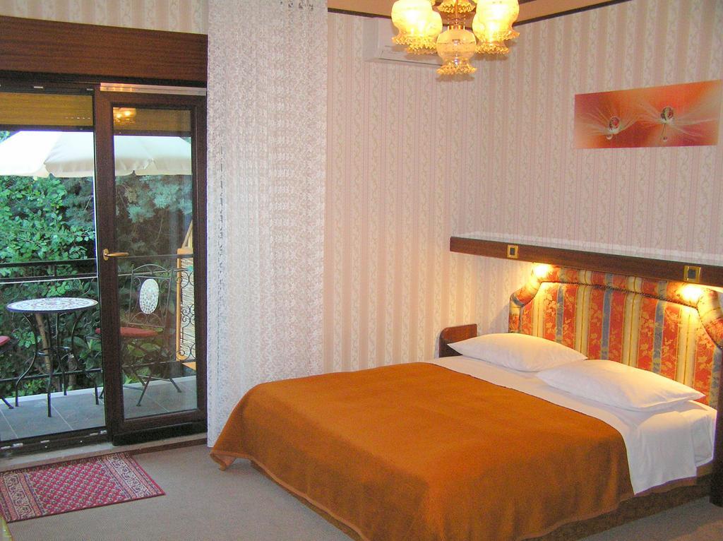 Guest House Lifestyle Holiday Opatija Ngoại thất bức ảnh