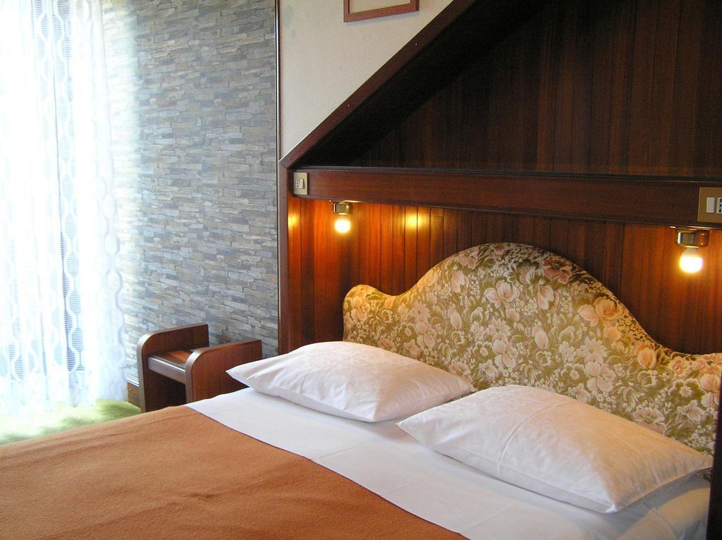 Guest House Lifestyle Holiday Opatija Phòng bức ảnh